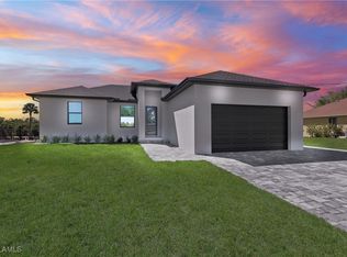 1511 Evalena Ln, North Fort Myers, FL 33917