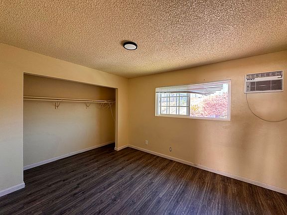 5th image of 221 N 3rd Ave APT 7