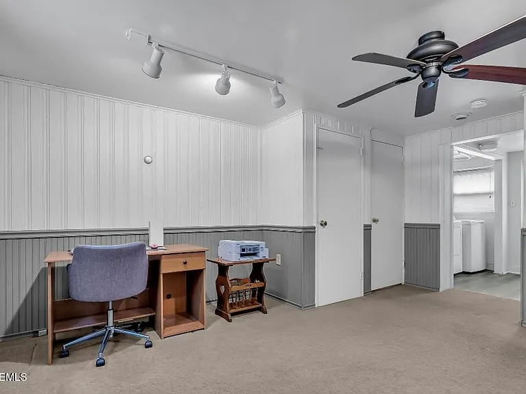 221 Harrison Ave — Photo 29
