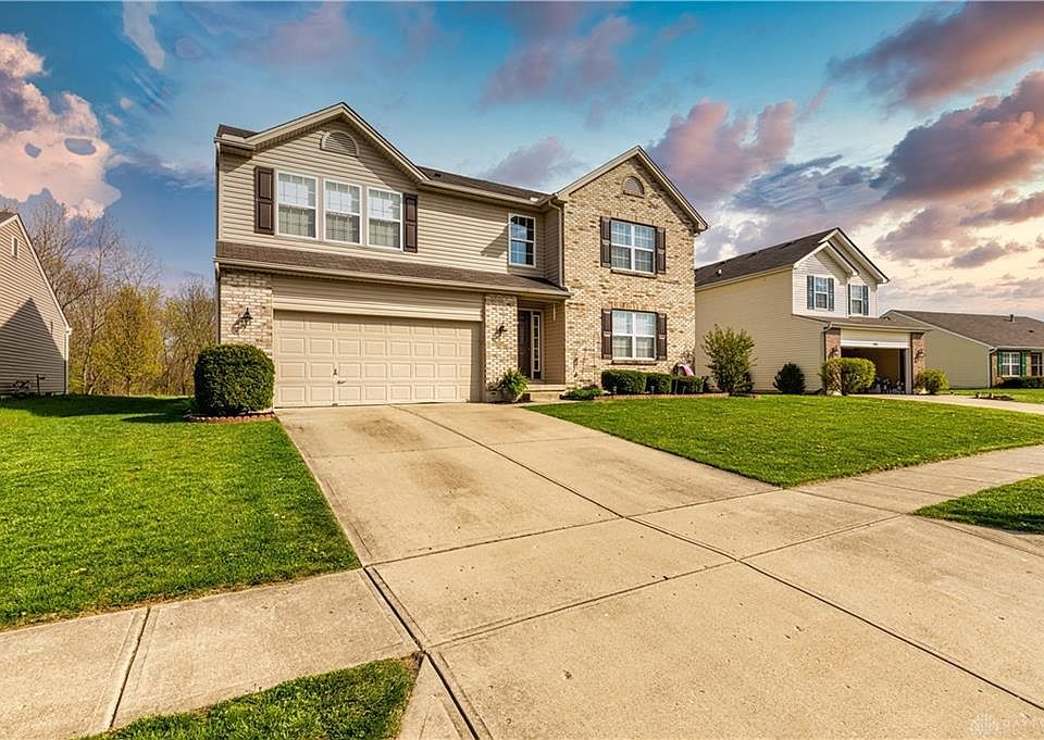 1st image of 402 Chapelgate Dr