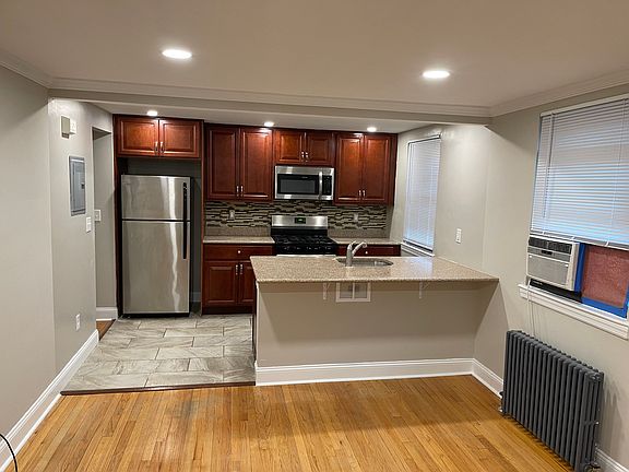 5th image of 65 Arcadia Rd