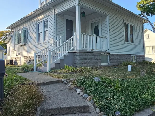 1004 S Arbor St, Bay City, MI 48706