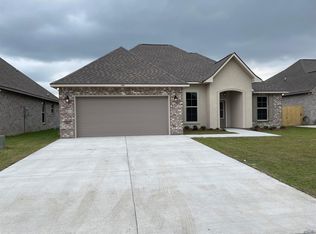 179 Oriole St, Houma, LA 70364