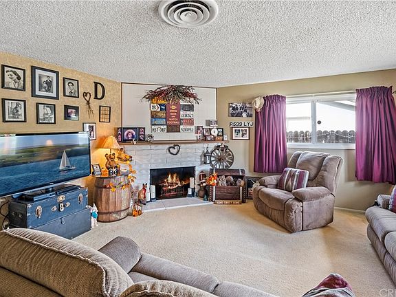 5th image of 6861 Fallbrook Ave