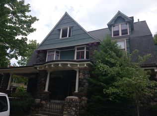 26 Crowninshield Rd, Brookline, MA 02446