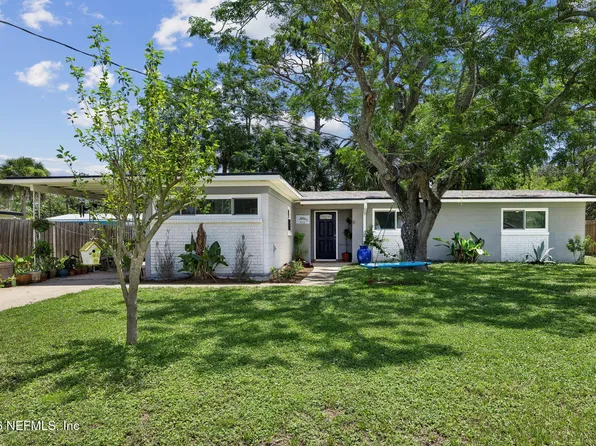 455 IREX Road, Atlantic Beach, FL 32233