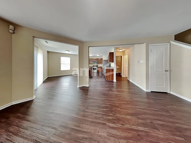 1320 Perga Ct — Photo 6