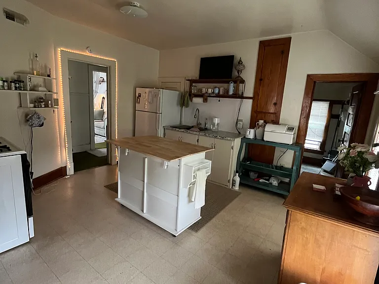 511 E Kearney St — Photo 11