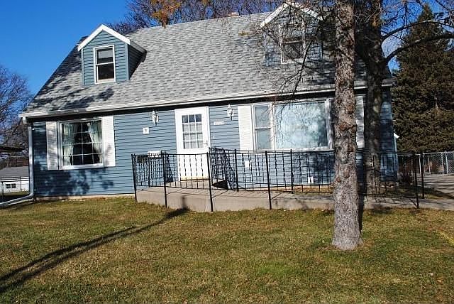 1st image of 10328 W Oklahoma Ave
