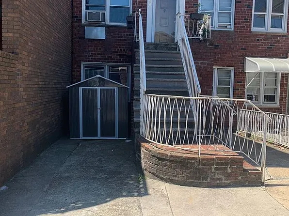 1458 60th St, Brooklyn, NY 11219