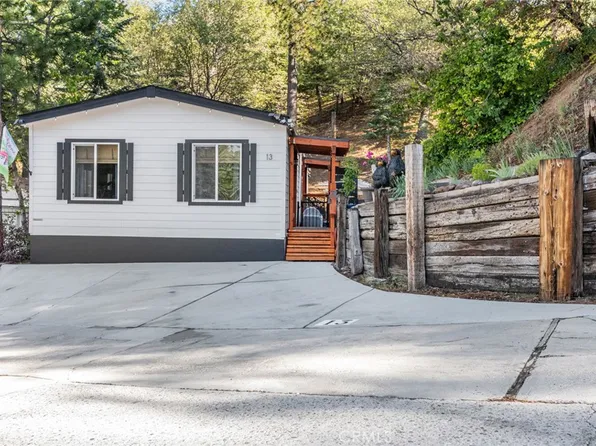 32455 Highway 18 #13, Running Springs, CA 92382