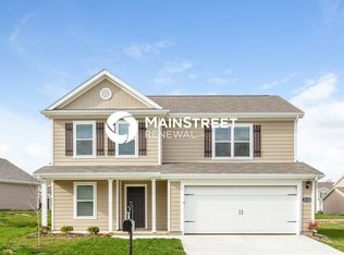 2520 Queen Bee Dr, Columbia, TN 38401