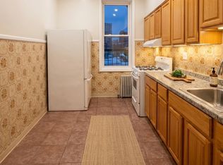 2908 New York Ave, Union City, NJ 07087