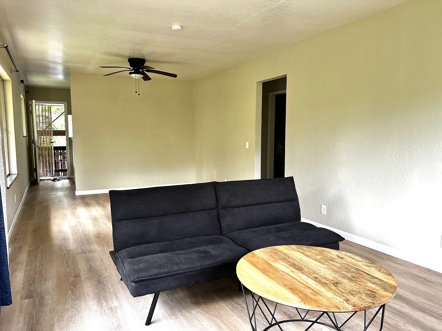 HBS-029 15-2737 Aku Street - Back — Photo 3