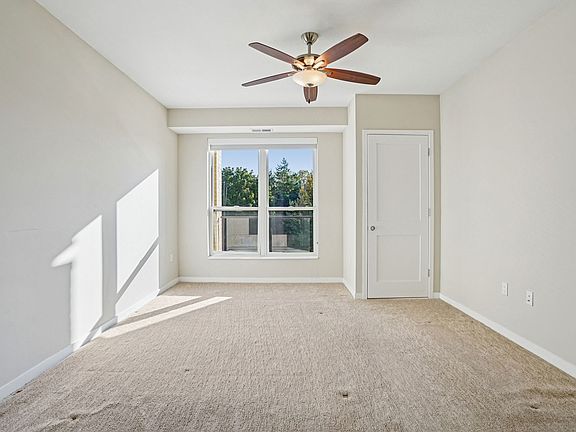 5th image of 2810 W 43rd St APT 407