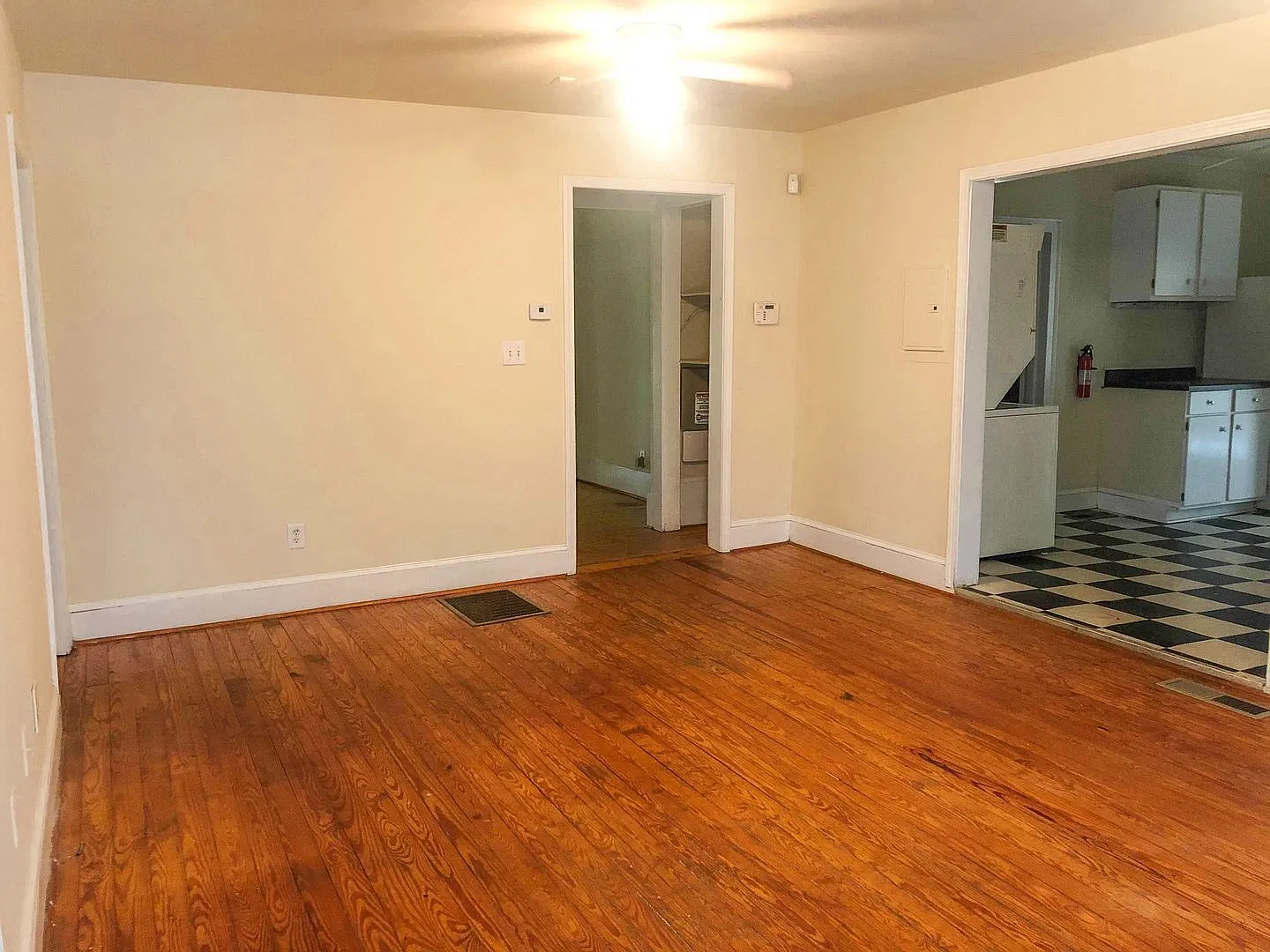 4 bed, 1508 sqft, $5,400 — Photo 2