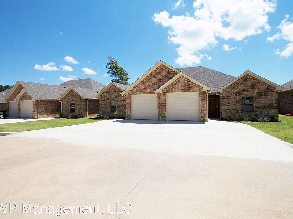 1st image of 9173 Shadow Oak Dr