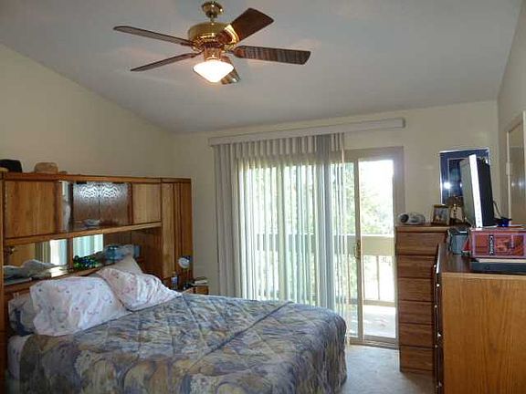 4th image of 3930 60th St Unit 174