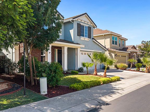 3rd image of 8056 Westport Cir