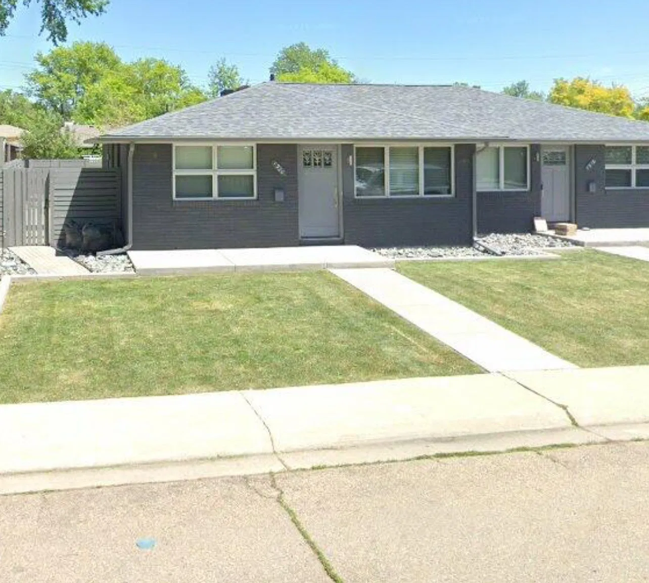 2 bed, 947 sqft, $2,200 — Photo 1