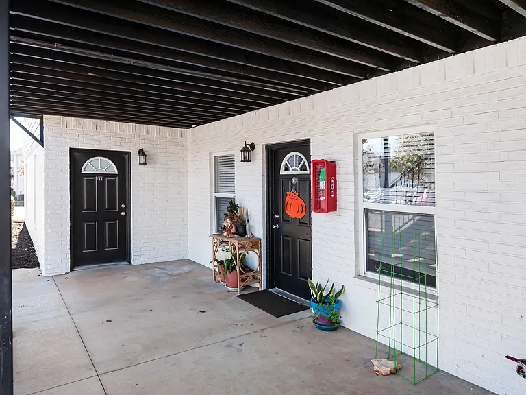 The Aviator Apartments — Photo 97
