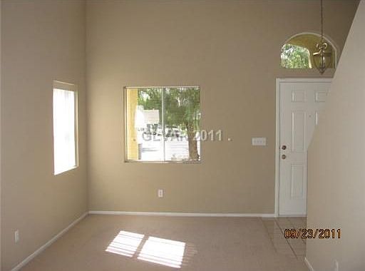 2nd image of 5300 Vista Hermosa Ave
