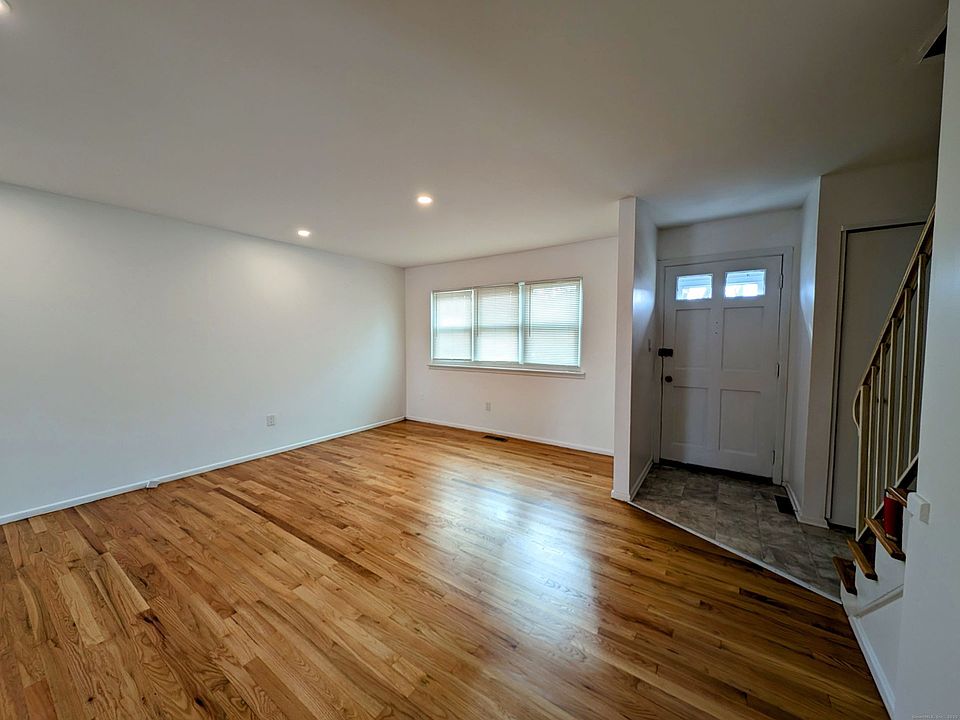 1st image of 23 Shea Ave