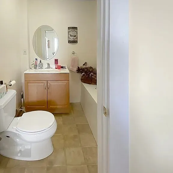 45 Elm St #45 — Photo 4