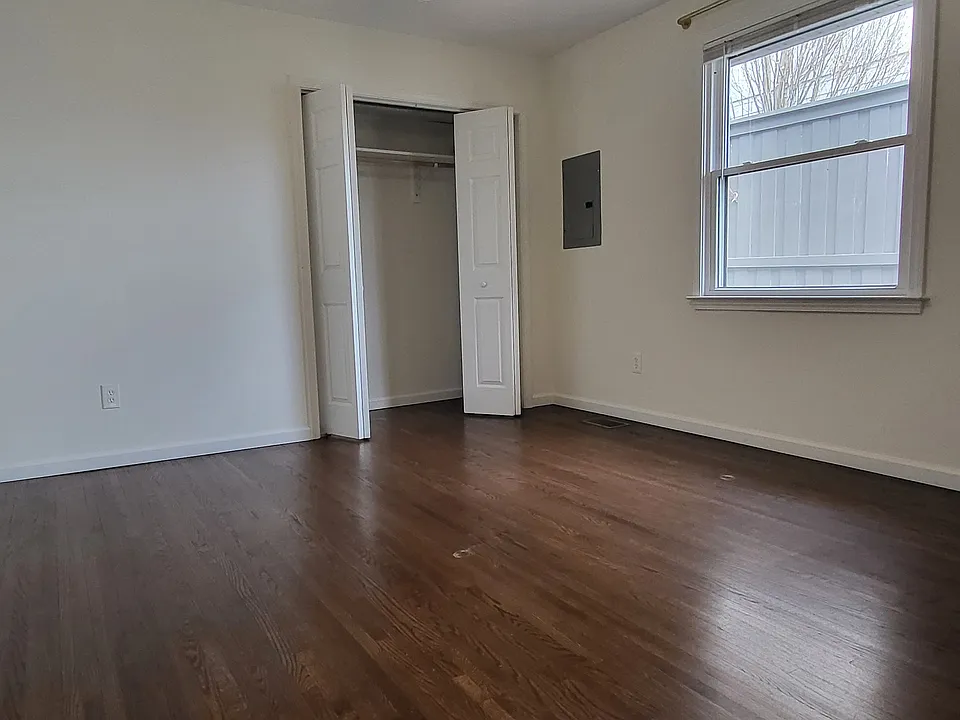Second bedroom
