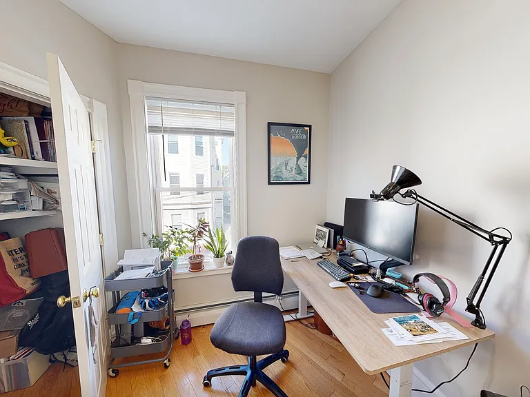 33 Portsmouth St #2D — Photo 6