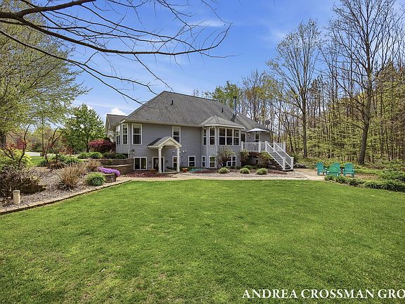 5th image of 11625 Hidden Hollow Dr