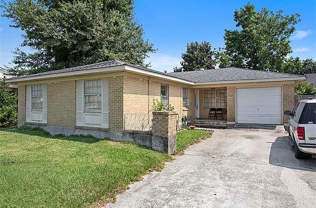 1st image of 13036 Dwyer Blvd
