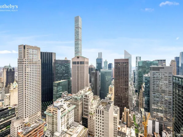 15 West 53rd Street image 11 of 11