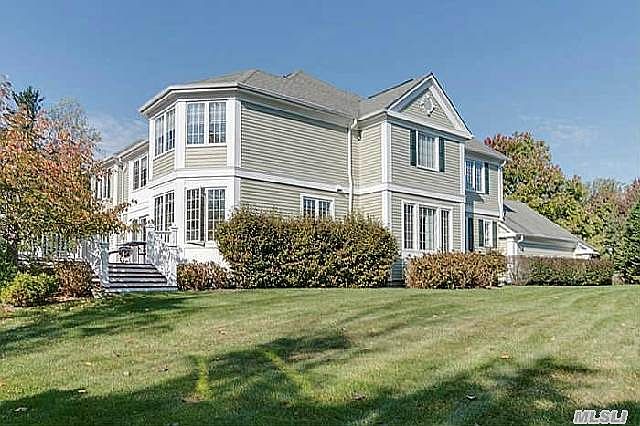 1st image of 11 Cherrywood Ln