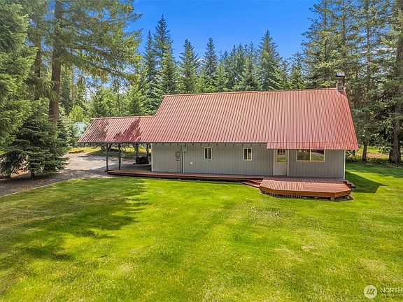 4th image of 2605 Larch Drive