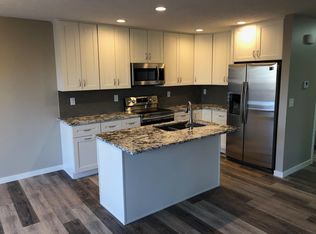 6194 Franciscan Dr, Lincoln, NE 68526