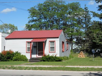 132 N 5th St, Manistique, MI, 49854