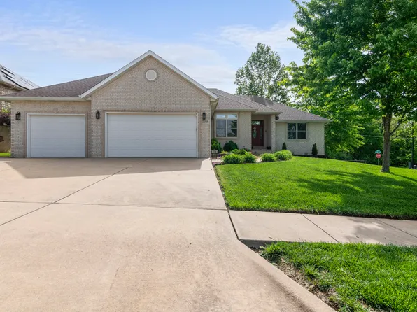 710 S Magnolia Avenue, Republic, MO 65738