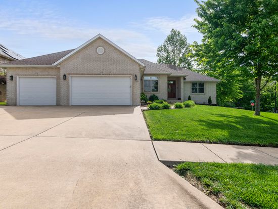 710 S Magnolia Avenue, Republic, MO 65738