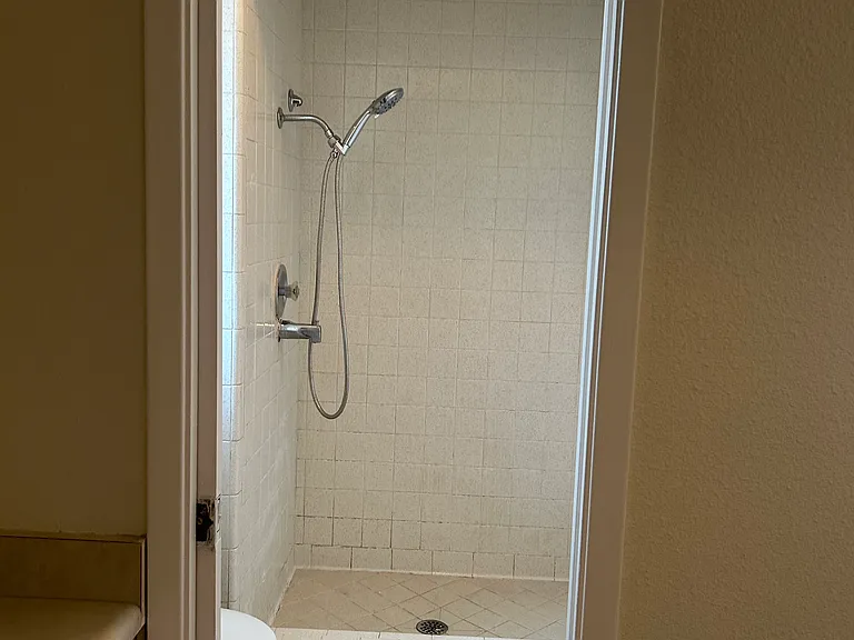 5927 Forest Knoll St — Photo 15