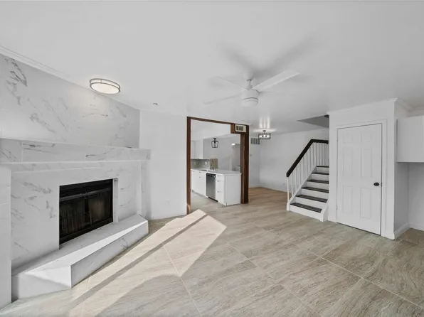 14800 Enterprise Dr APT 11C, Farmers Branch, TX 75234