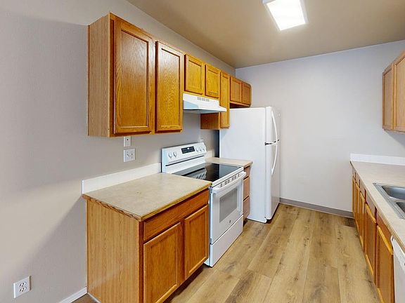 2nd image of 360 Dean Ave #C