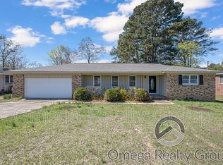 112 Sherwood Dr, Rainbow City, AL 35906
