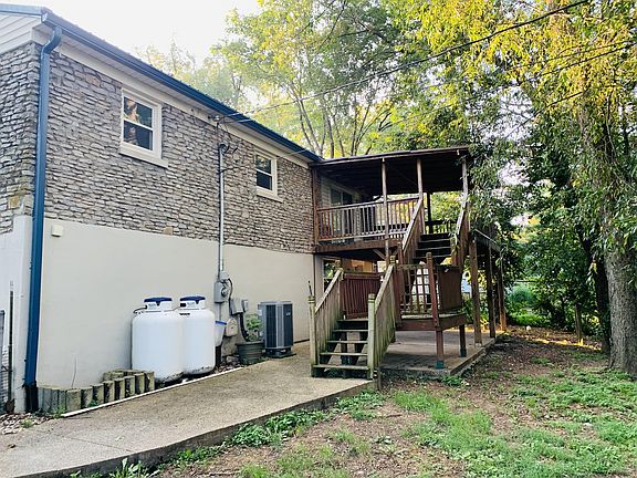 4th image of 312 Tulane Dr