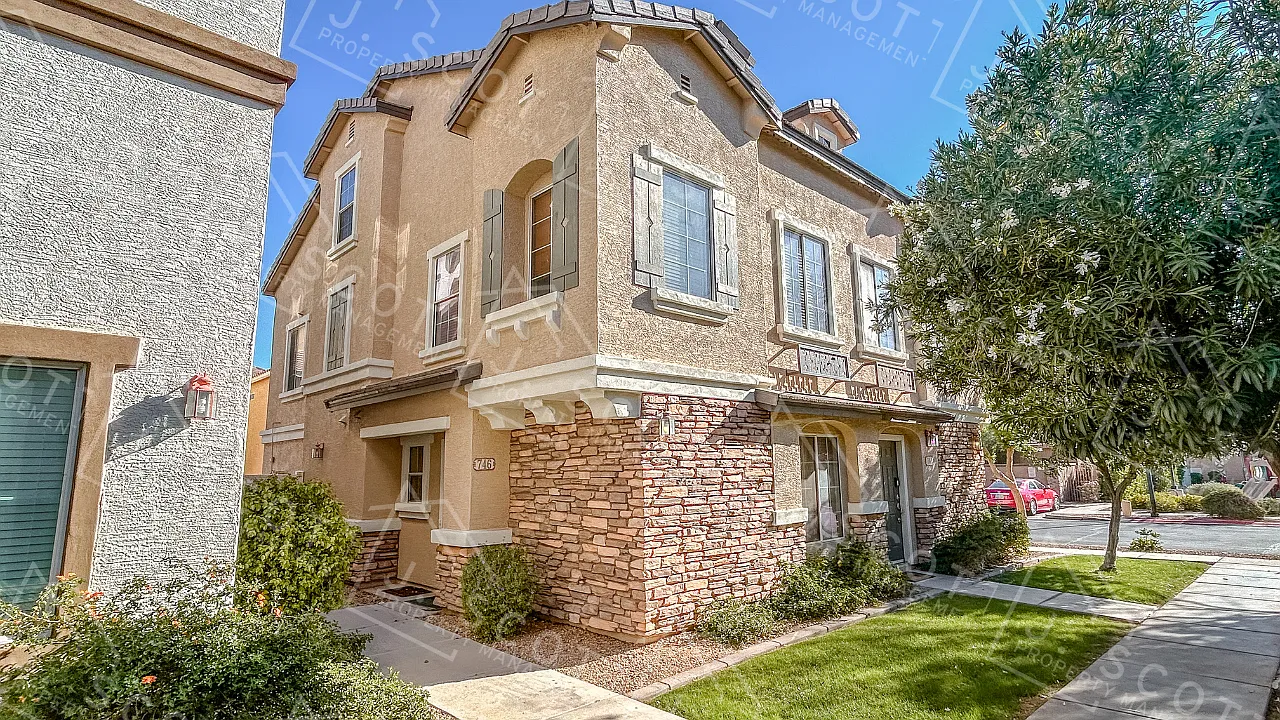 746 North Laguna Drive - 1 — Photo 2