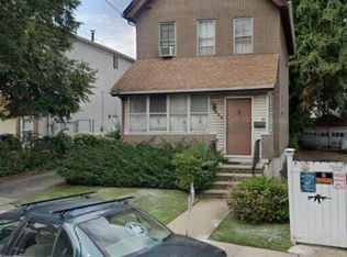 324 Taylor St, Staten Island, NY 10310