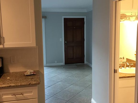 5th image of 1225 Pacific Beach Dr Unit 1L