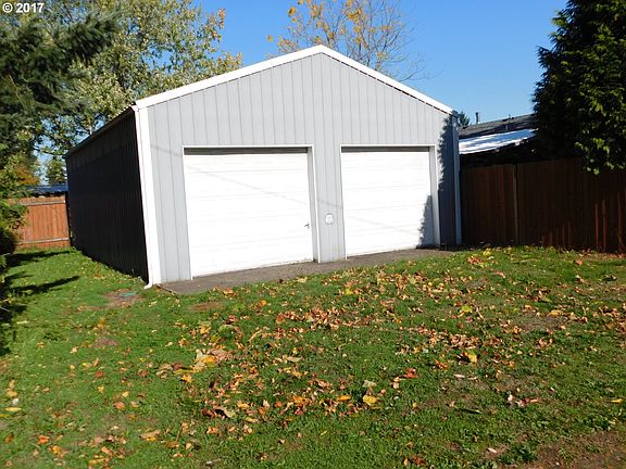 4th image of 408 SE 103rd Ave