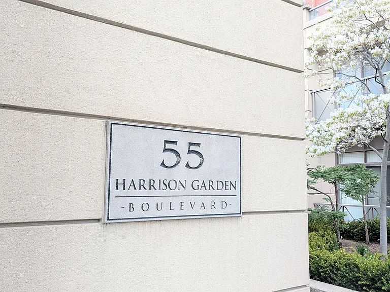 55 Harrison Garden Blvd #1206 — Photo 23