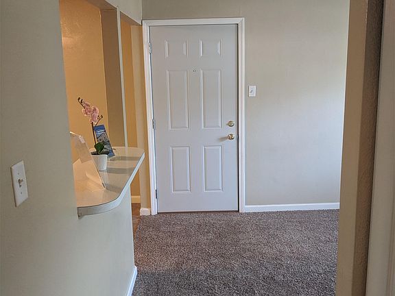 4th image of 2040 Yale Ave APT 17